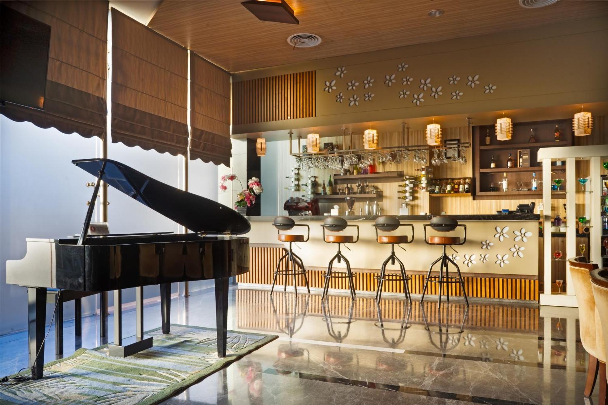 Nagoya Hill Hotel Batam Εξωτερικό φωτογραφία