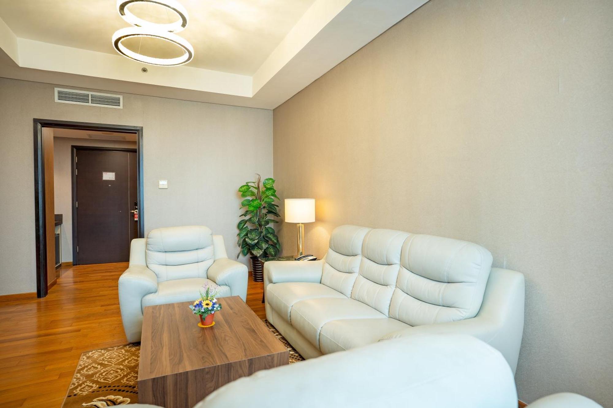 Nagoya Hill Hotel Batam Εξωτερικό φωτογραφία