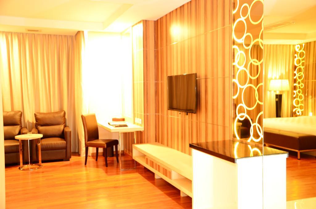 Nagoya Hill Hotel Batam Εξωτερικό φωτογραφία